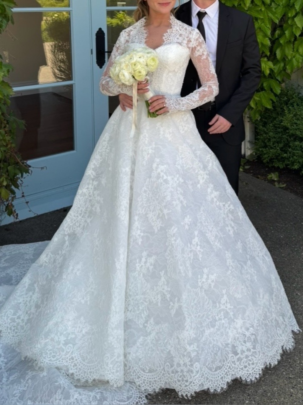White Lace Bridal Wedding Gown with Long Sleeves -